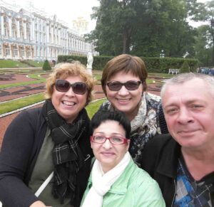 Володя Клюев, Ирина Миловидова, Лилия Ефременко, Галина Клюева, Питер 2017.